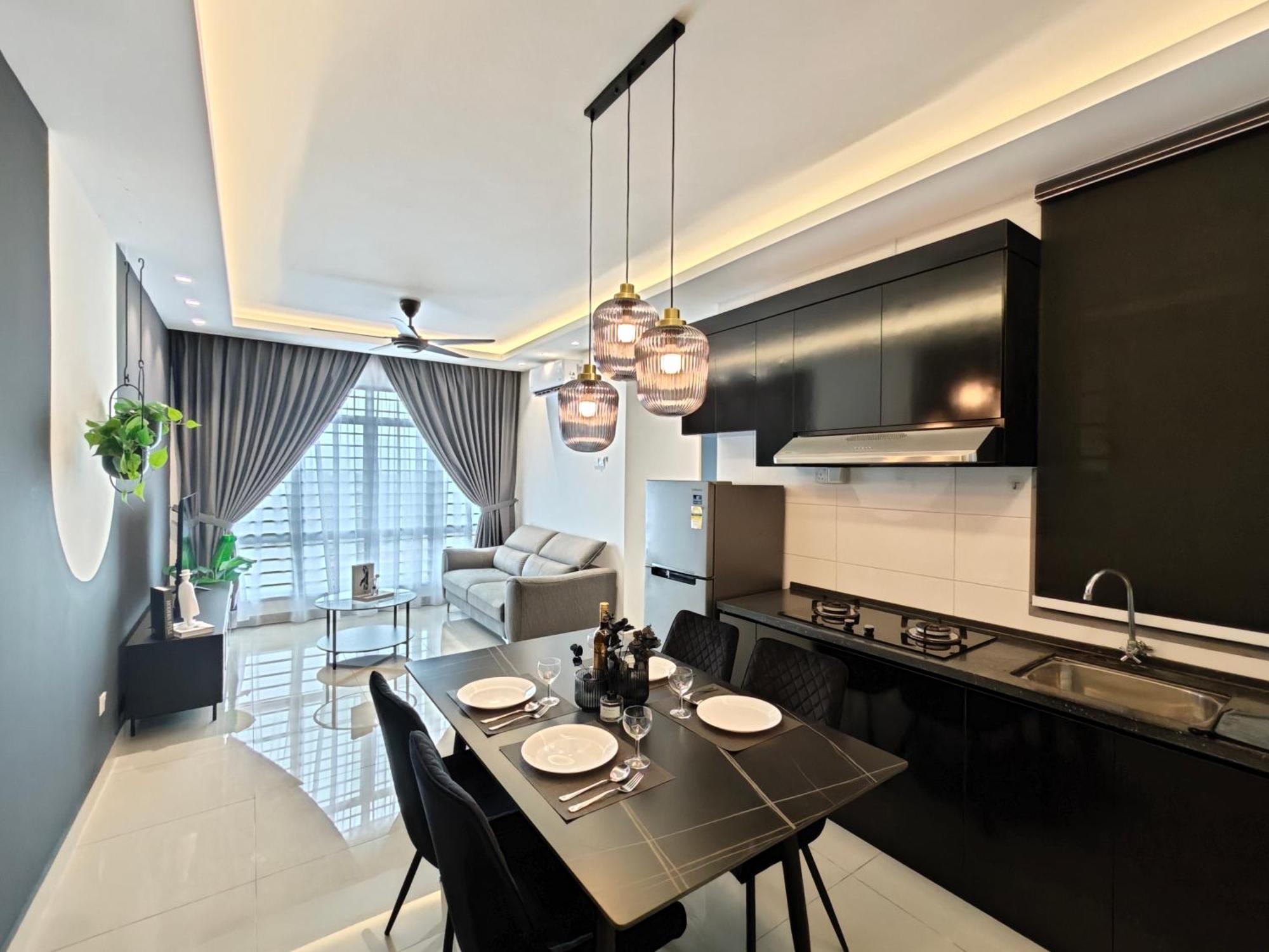 Апартаменты Arc Austin Hills Residensi By Antlerzone Джохор-Бару Экстерьер фото